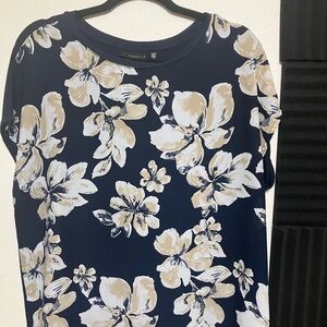 Rafaella Navy Floral Short Sleeve Tee with Beige Blossoms